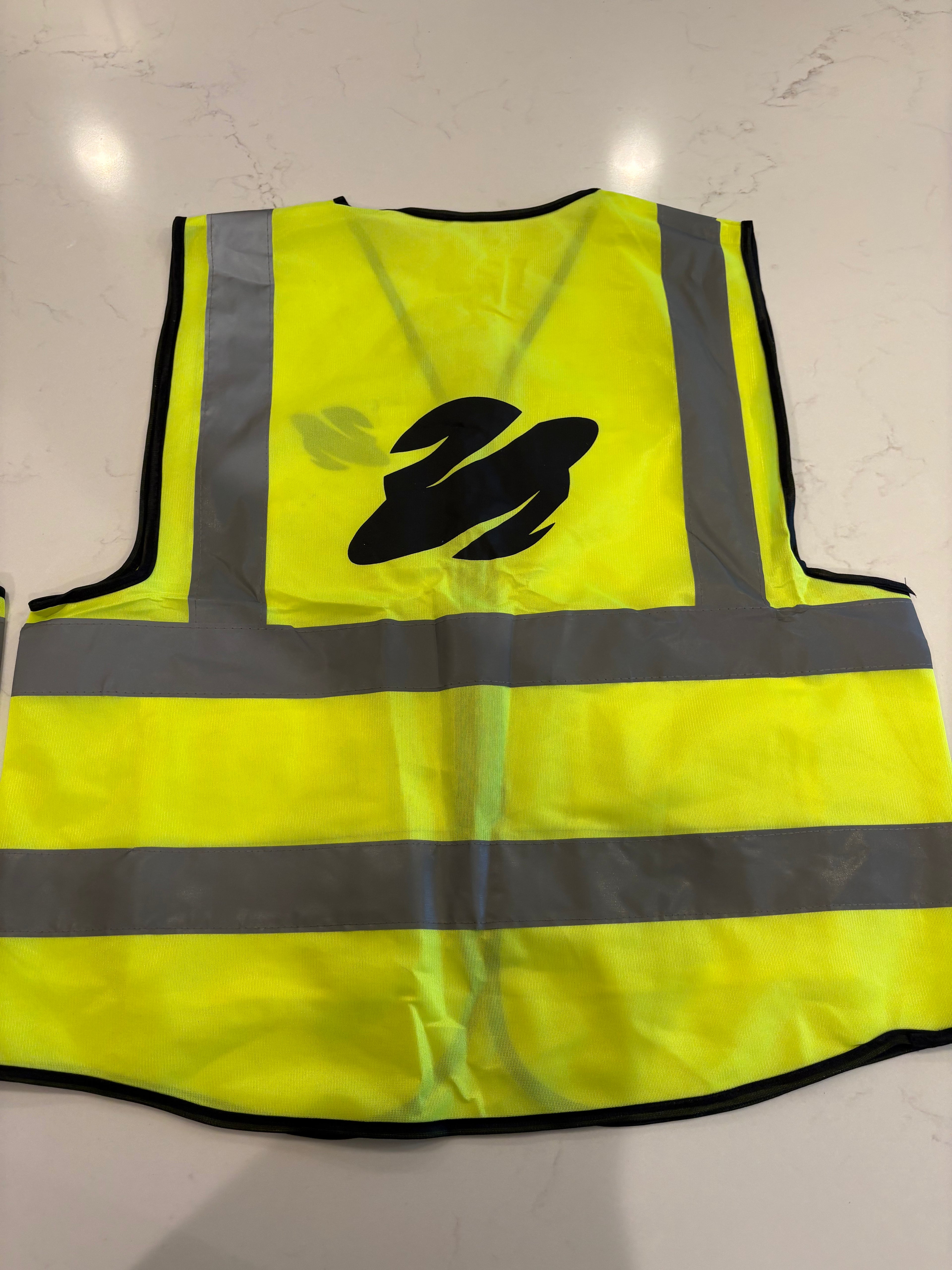 V1 nova designs glow in the dark safety vest
